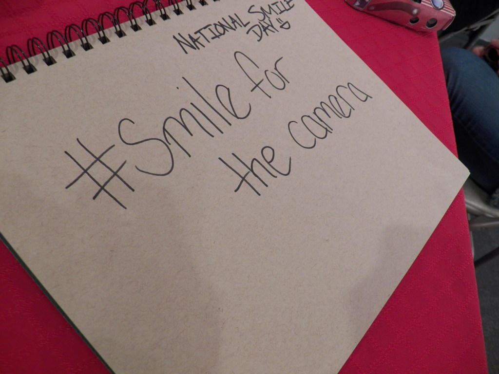 Sights and Insights Celebrates Smile Day at Gallery&nbsp;Hop